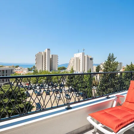 Villa Loriana Apartments Makarska Exterior photo