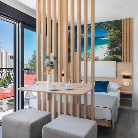 Villa Loriana Apartments Makarska Exterior photo