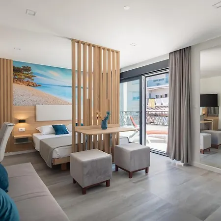 Villa Loriana Apartments Makarska Exterior photo