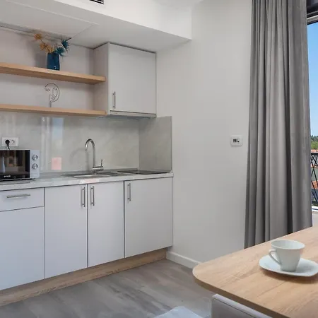 Villa Loriana Apartments Makarska Exterior photo
