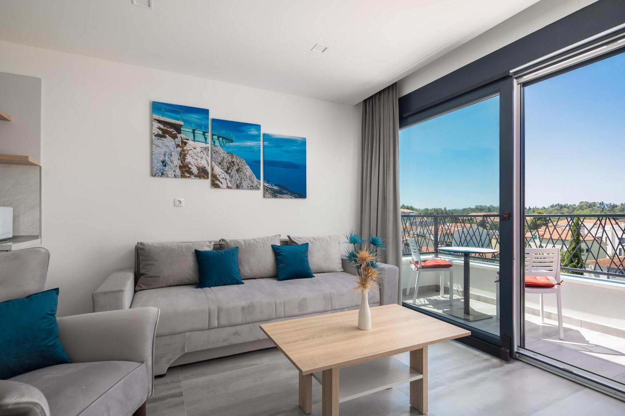 Loriana Apartment